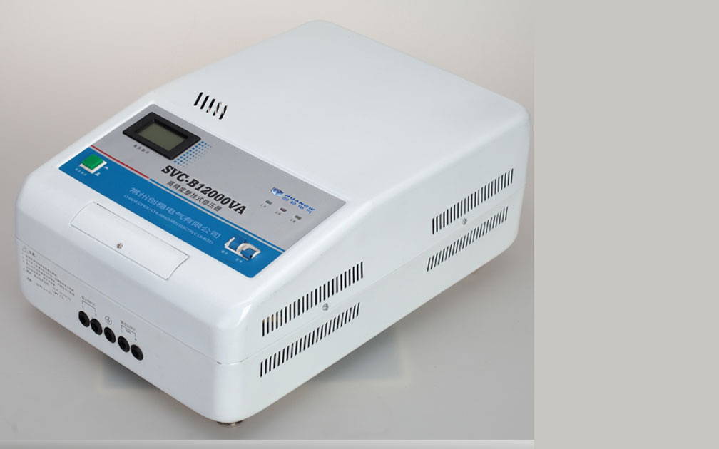 壁掛式全自動交流穩(wěn)壓器適合家用