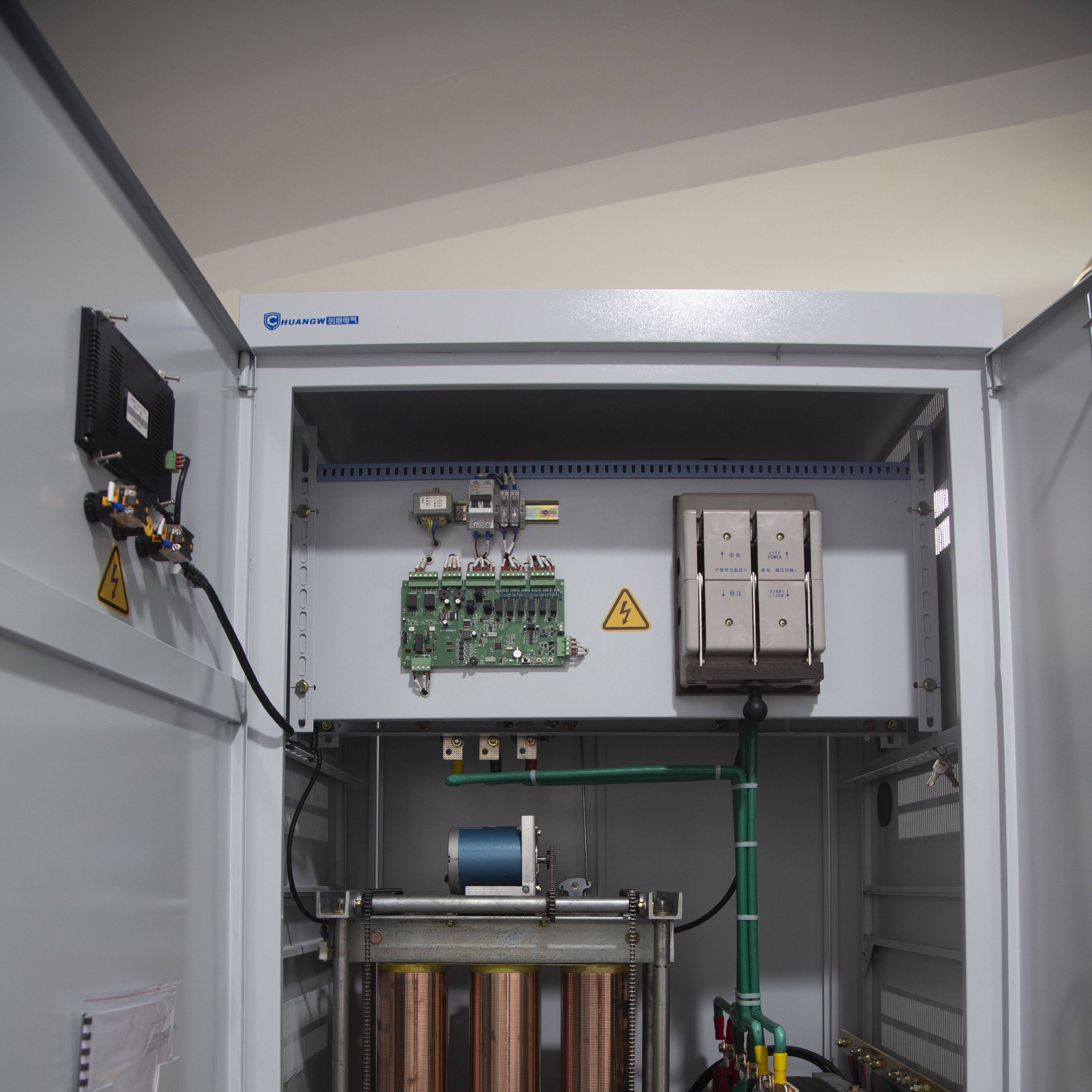 三相電機穩(wěn)壓器